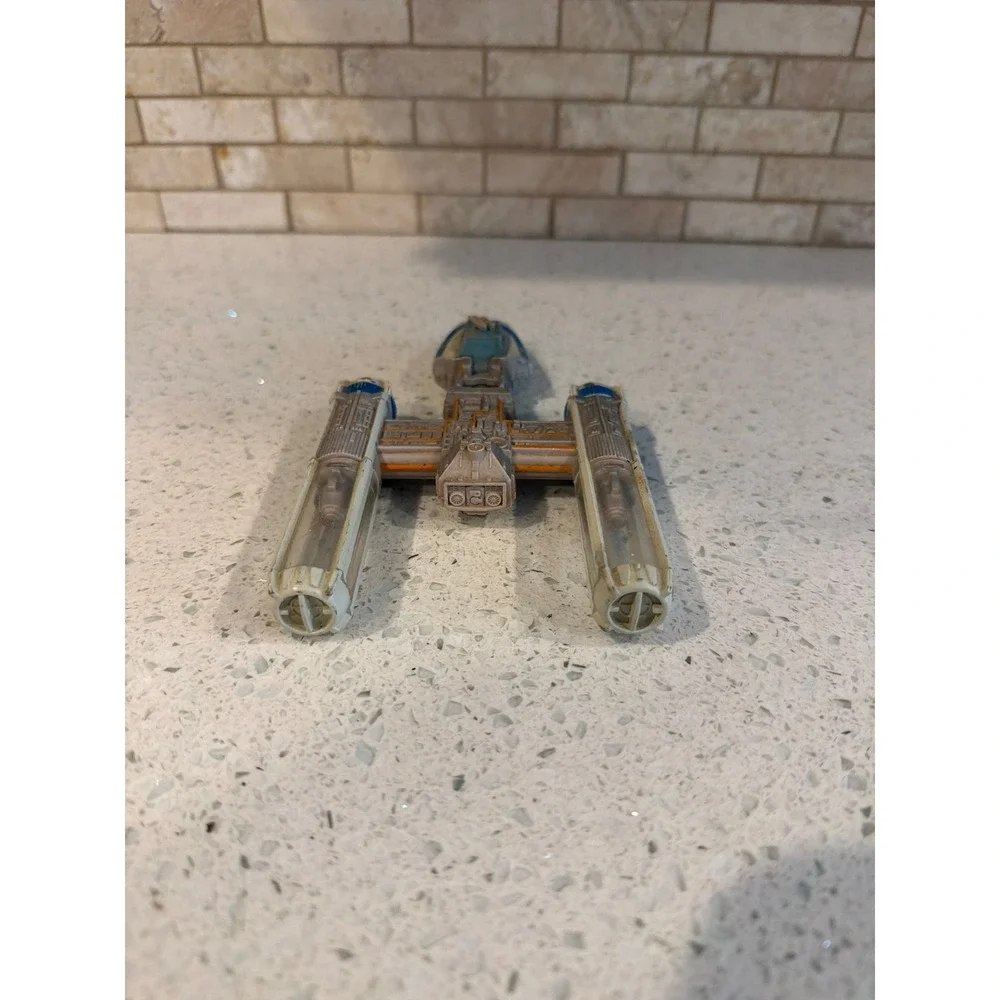 Vintage 1996 STAR WARS Micro Machines Action Fleet Y-Wing Fighter